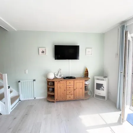 بيت للعطل Stender